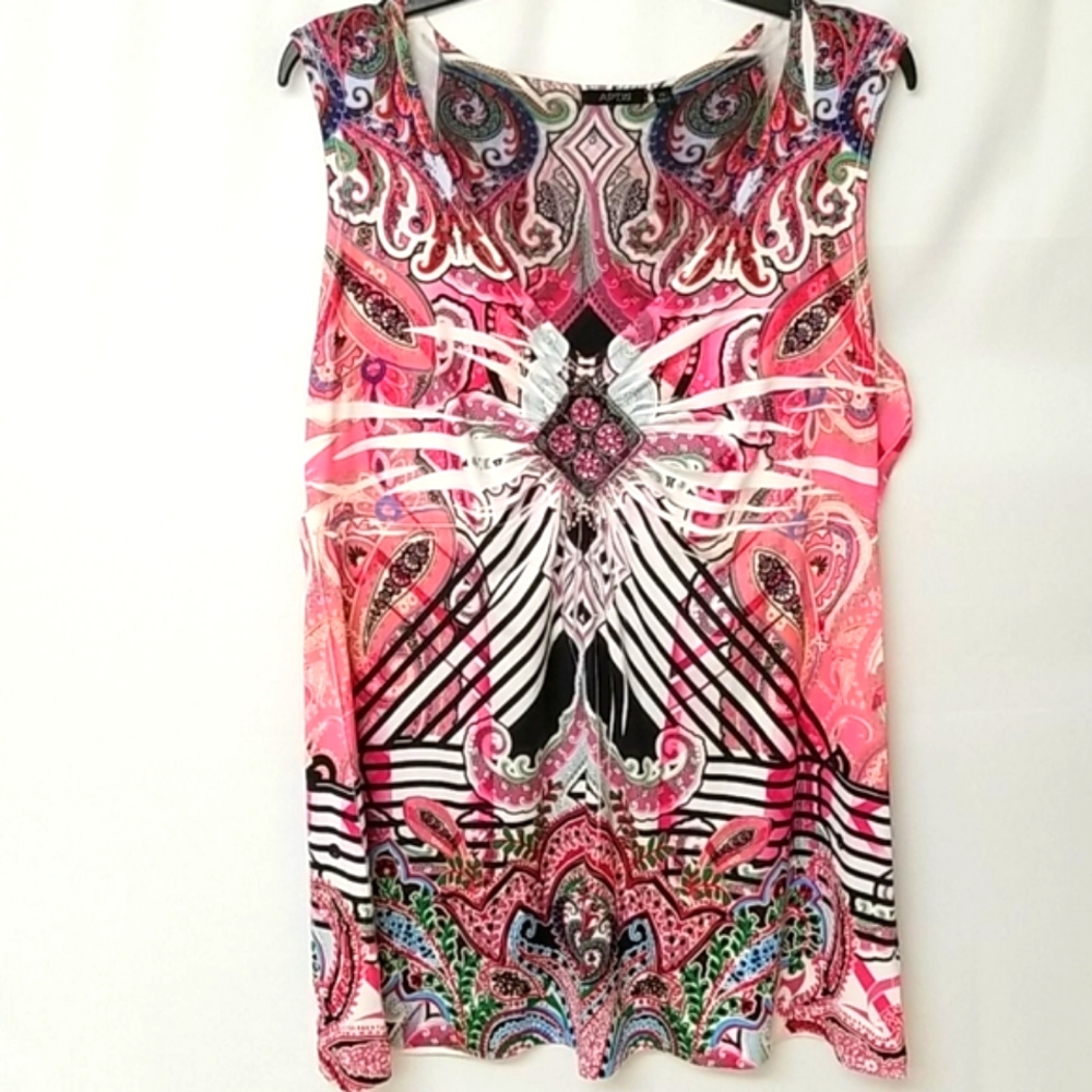 Pink Multi Colored Top - Picture 6 of 6